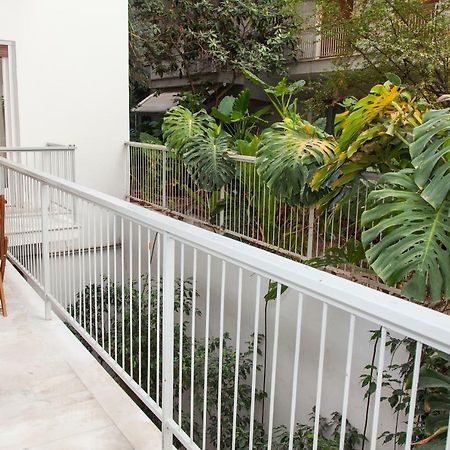 Luxurious Apartment In Athens Downtown Экстерьер фото